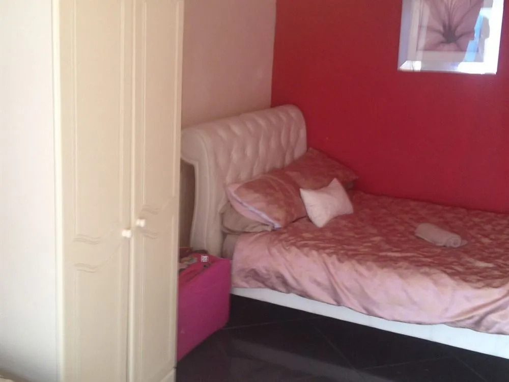 JJs Hotel