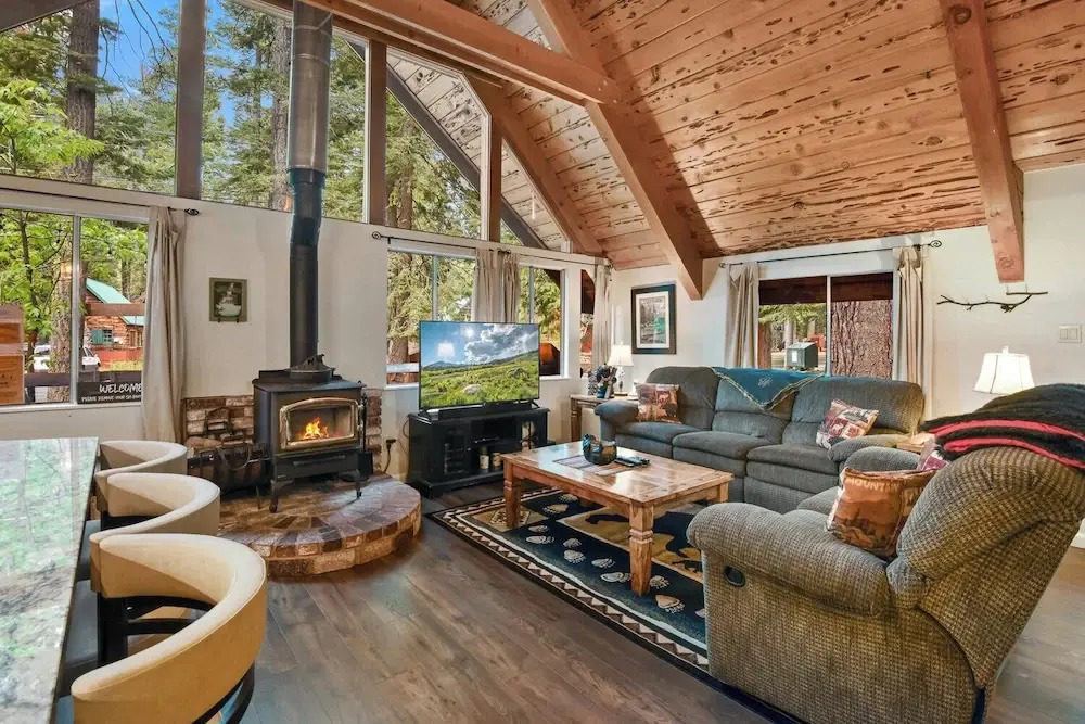 West Shore Haven Near Beach & Outdoor Fun!