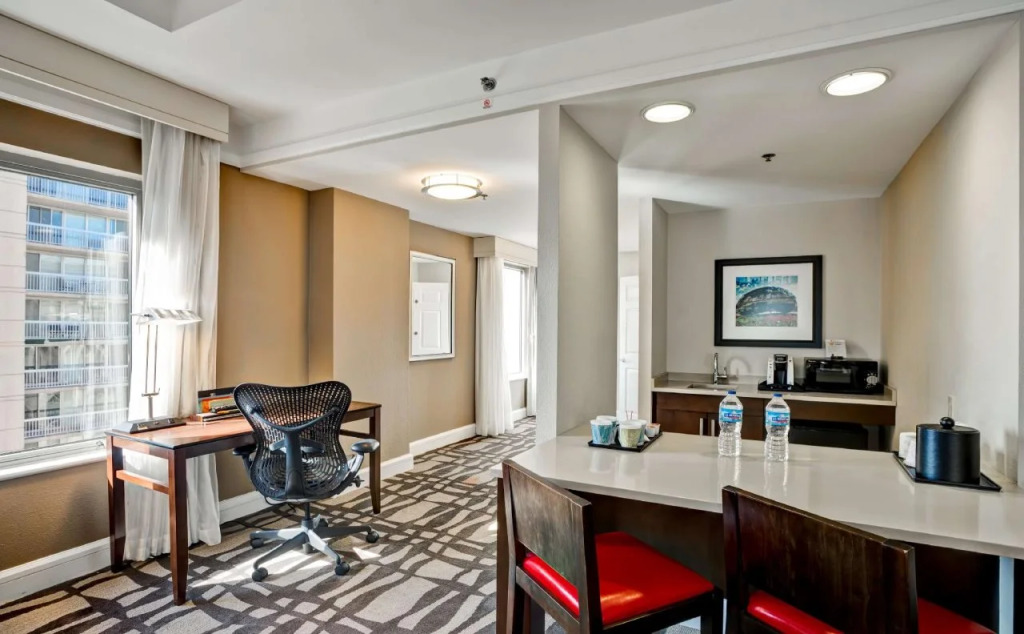 Hilton Garden Inn Chicago Downtown/Magnificent Mile