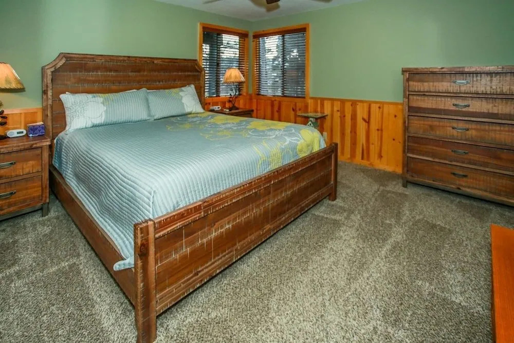 Endless Views - 3 Br Home