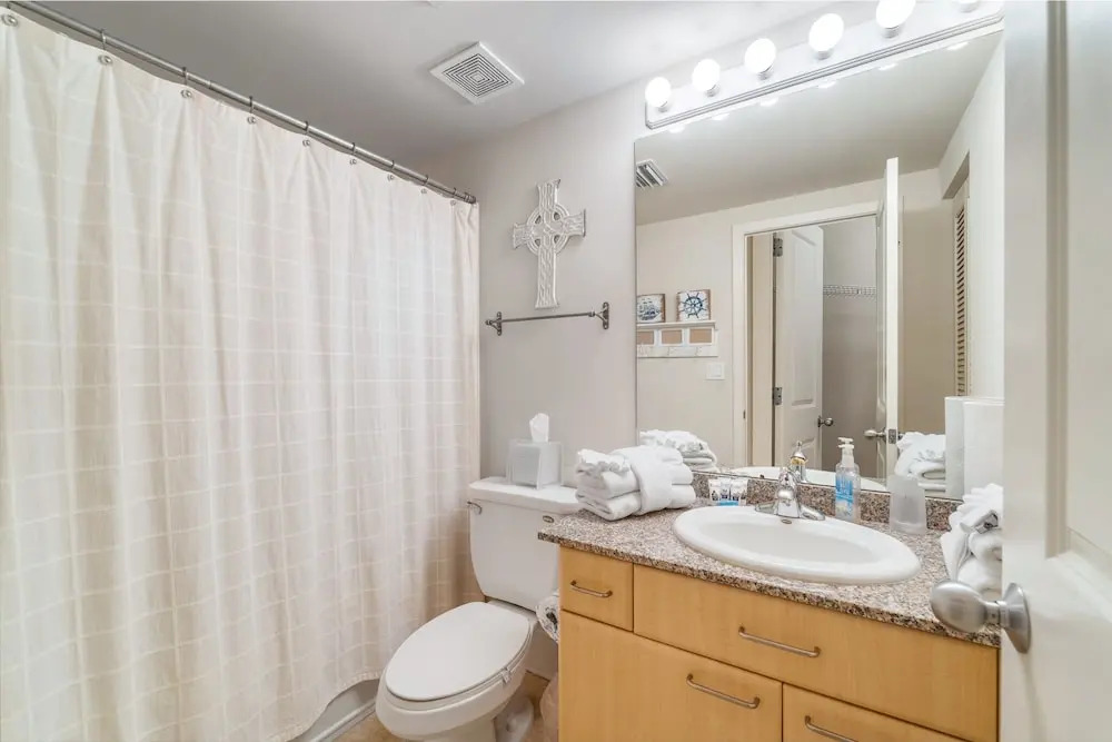 Three Bedroom With Bay Views Unit - Crb1105