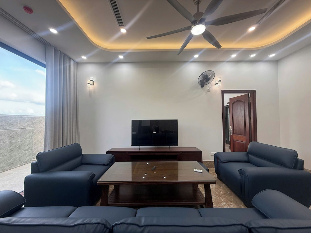 Adam Hotel and Apartment Nha Trang