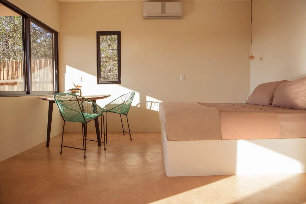 Casa Mono
