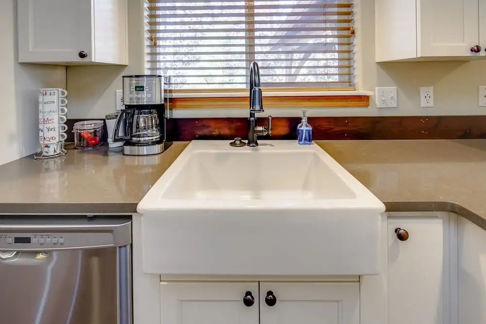 Lovely Bend W/ Private Patio & Firepit 3 Bedroom Home