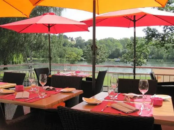 Hôtel-Restaurant Casa 49