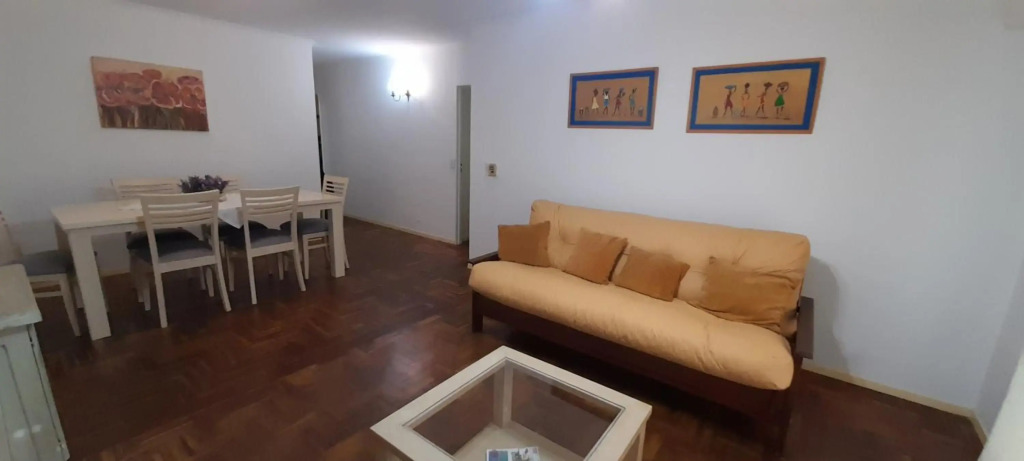 PRECIOSO dpto p/8, super céntrico estacionamiento gratis