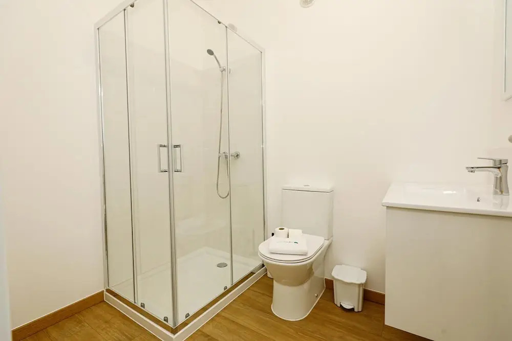 B87 - Windmill 2 Bed Apartment in Odiaxere