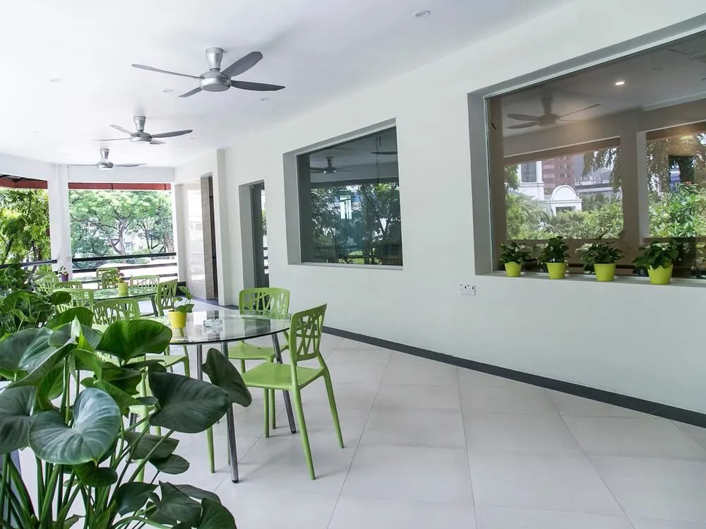 Lodge Paradize Hotel