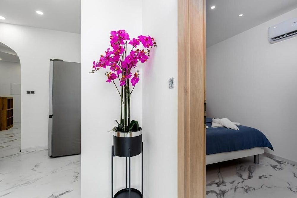 Villa Nela Apartments Sea View