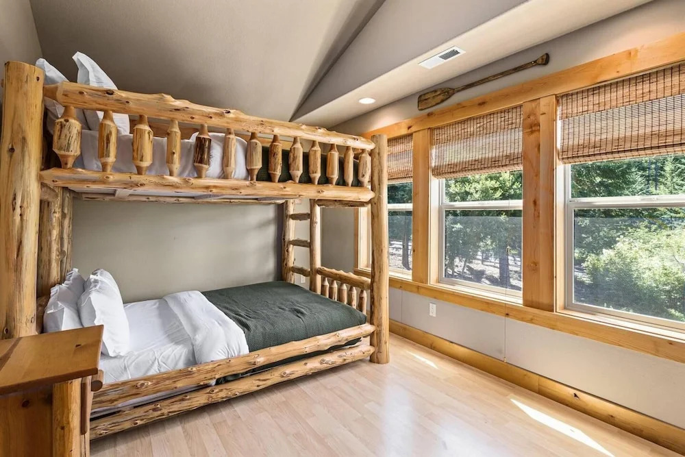 Luxury Mountain Cabin, Cle Elum, Washington State