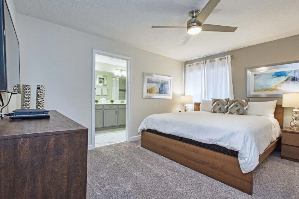 Storey Lake-5 Bedroom Townhome w/Splashpool-1630ST