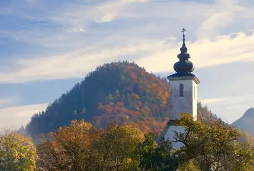Ferienwohnung Kirchschlager Zirbenholz & ruhige Lage im Ausseerland