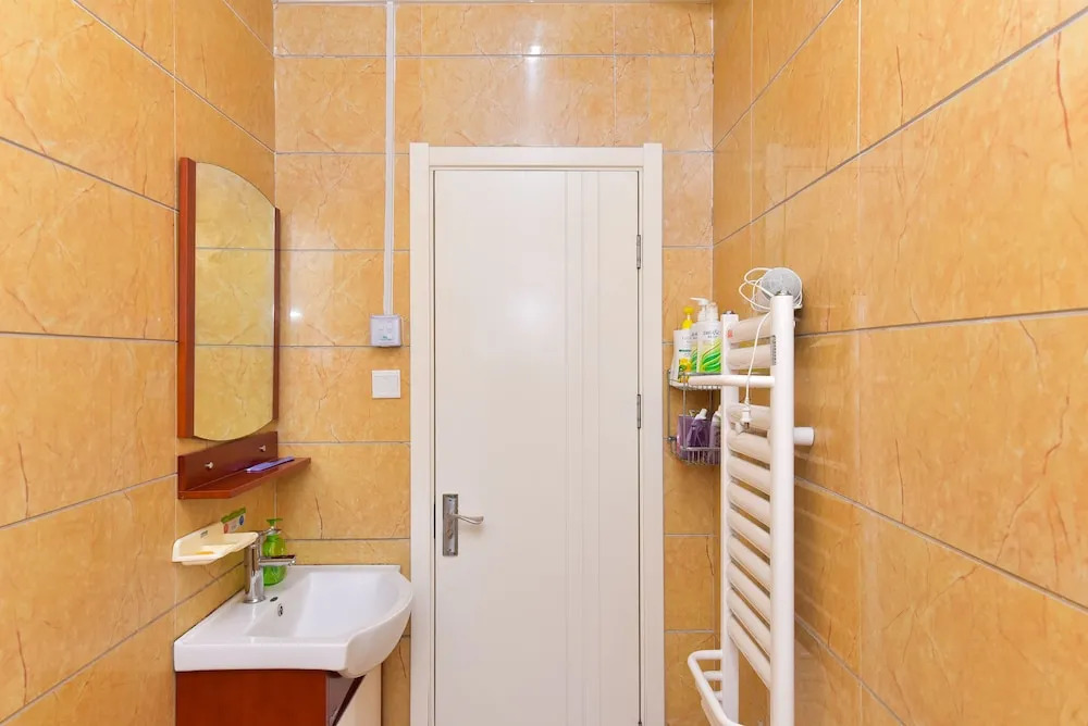 Shengjing Yiju Boutique Apartment 1st
