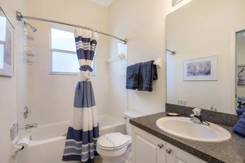 Award Winning Vacation Home With South Facing Pool And Spa Overlooking Conservation Land