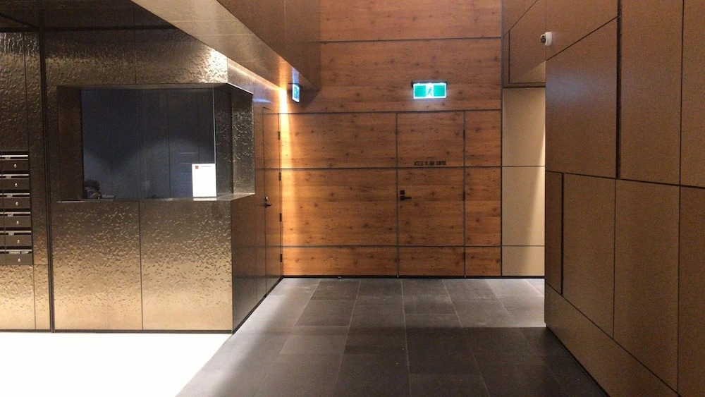 Southern Cross CBD Apartment