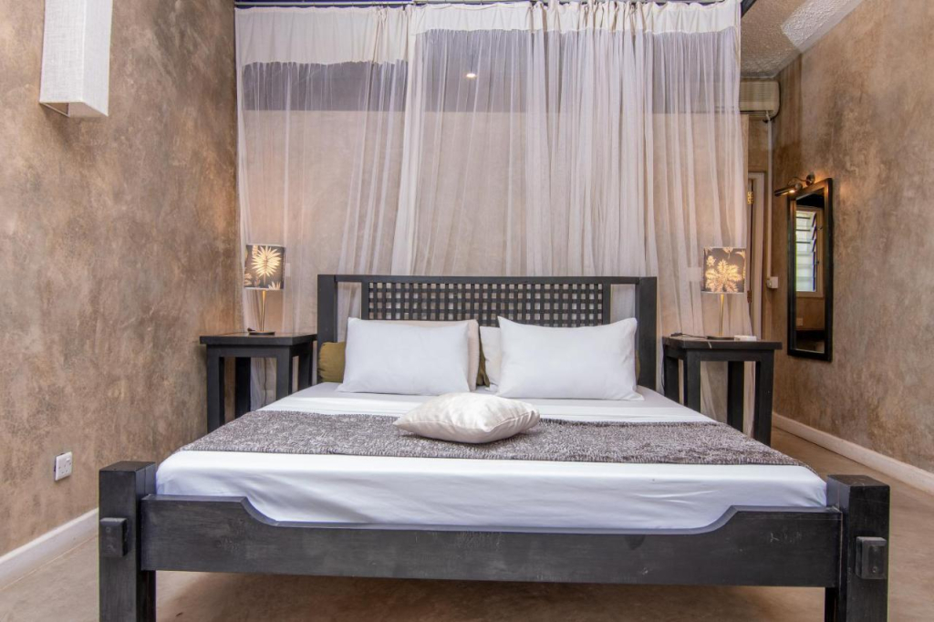 The Lawford Hotel