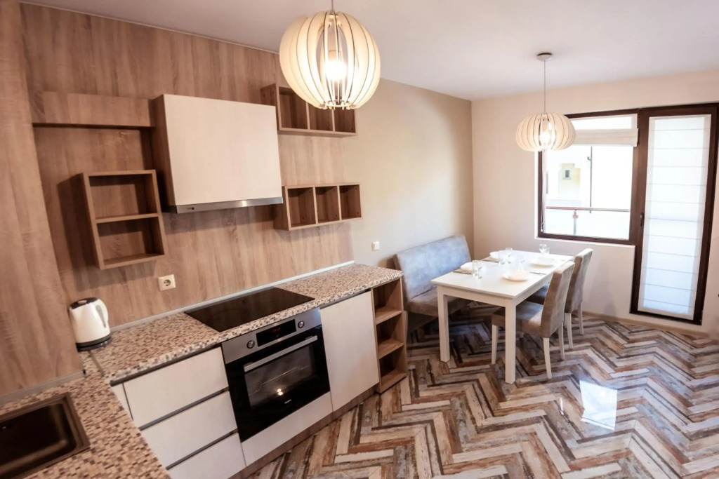 Bright 1BDR Apartment with a Balcony