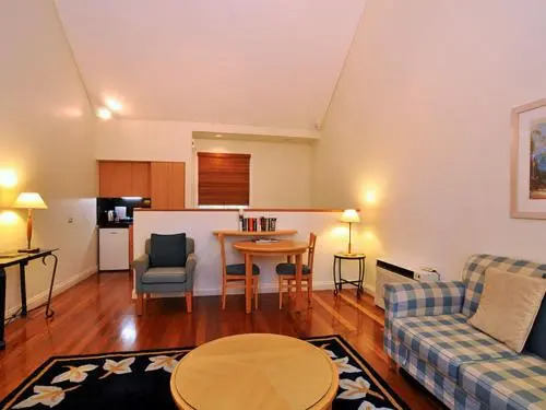 Villa 1br Merlot Villa located within Cypress Lakes Resort