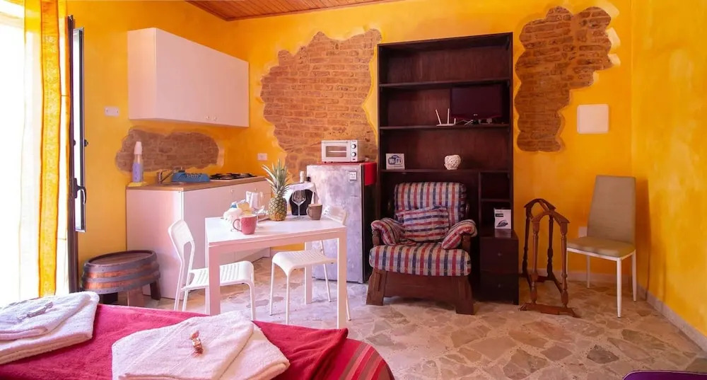 Studio in Castelbuono, with Wonderful Mountain View, Balcony And Wifi - 13 Km From the Beach