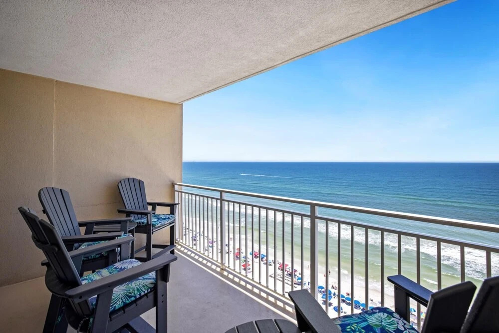 Emerald Beach 1430