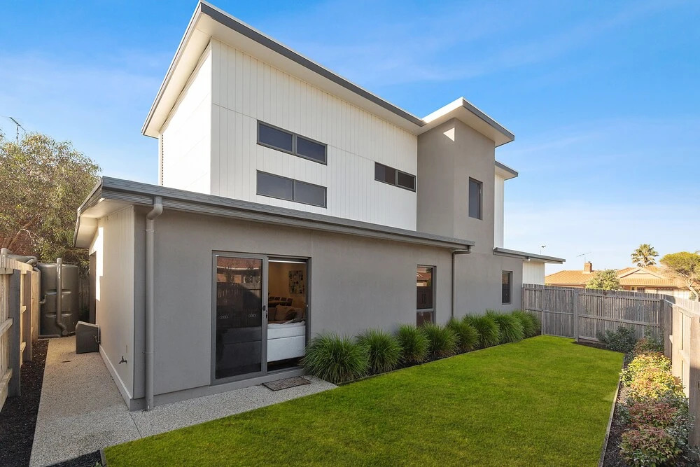 TORQUAY Family Home Close to Beach & Shops