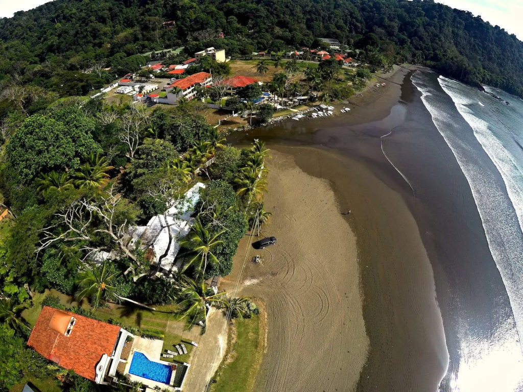 Jaco Laguna Resort & Beach Club