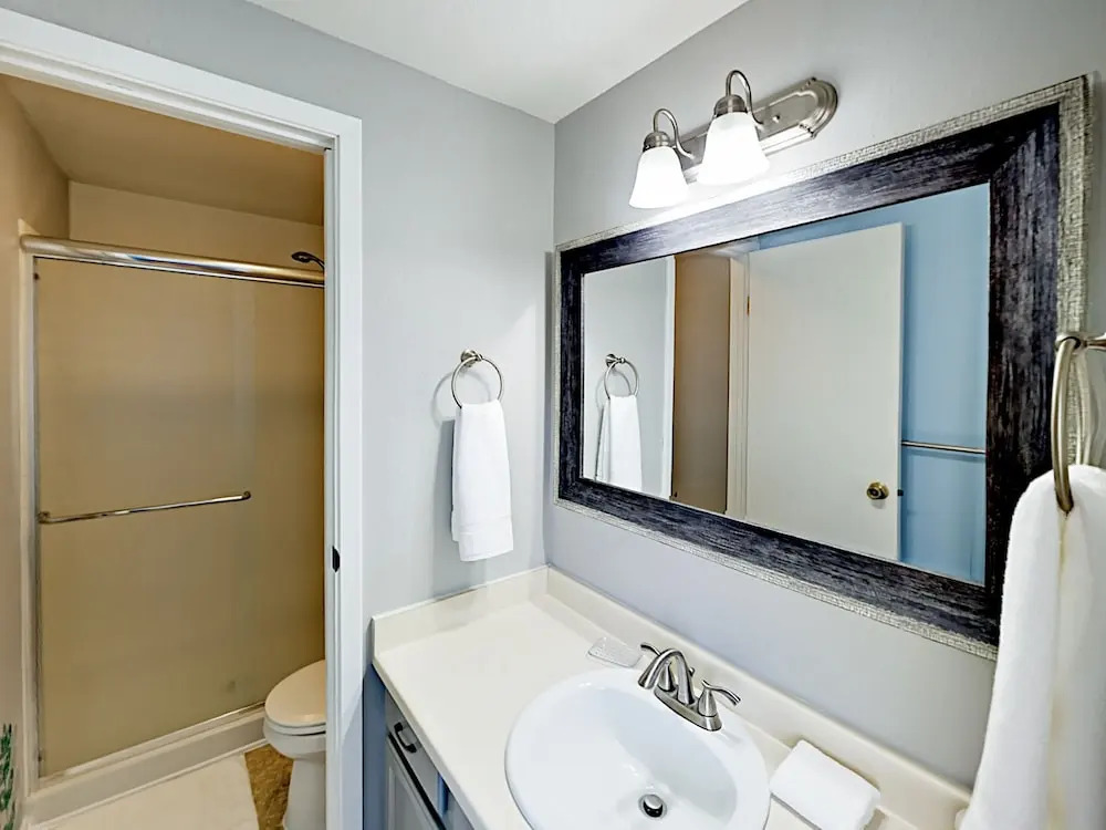 1658 S Edgewood Home 3 Bedrooms 2 Bathrooms Home