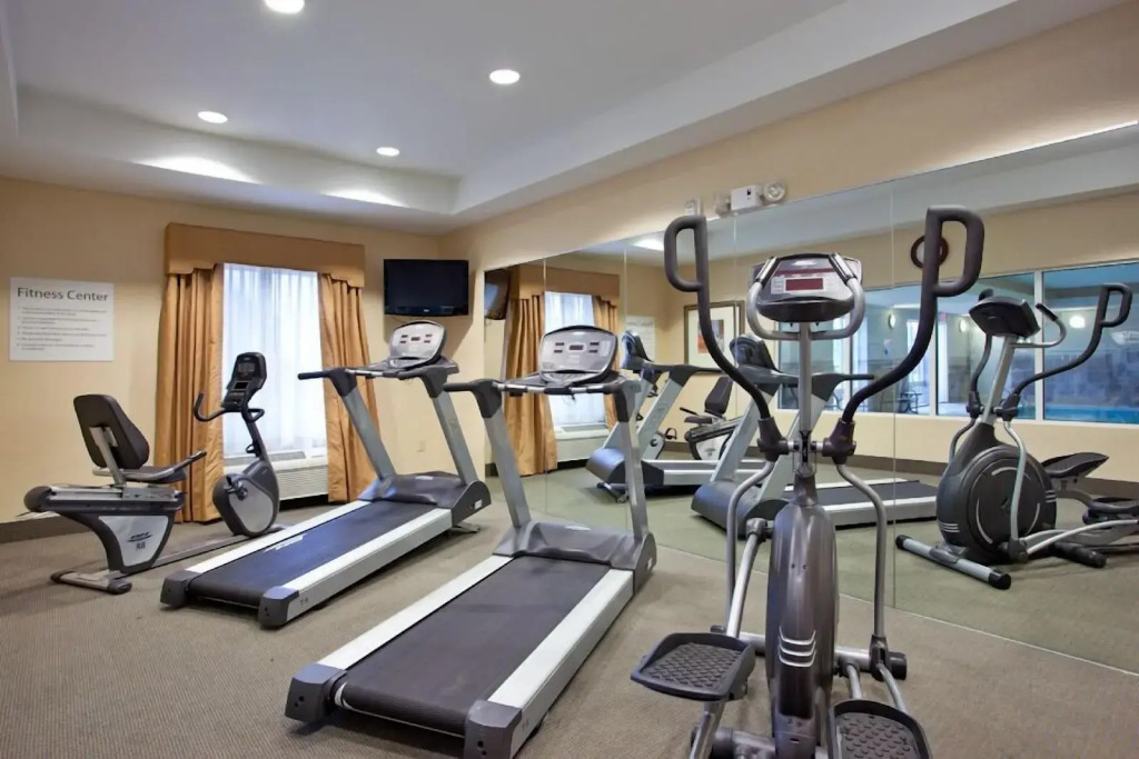 Holiday Inn Express & Suites Dayton South Franklin by IHG
