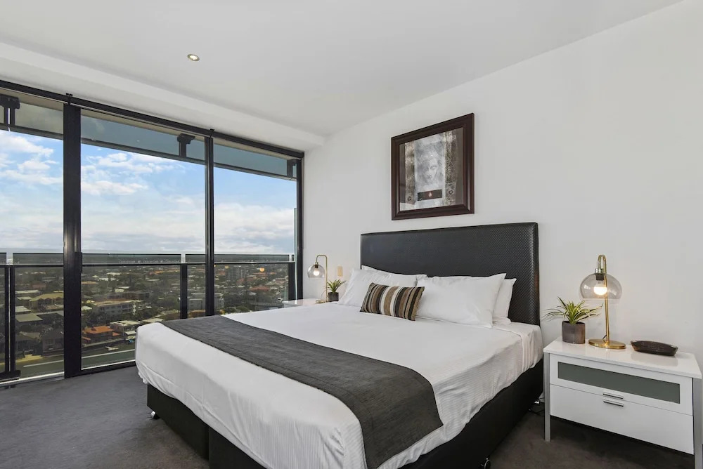 Circle on Cavil Holidays Gold Coast