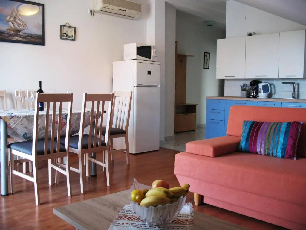 Apartments Niksa