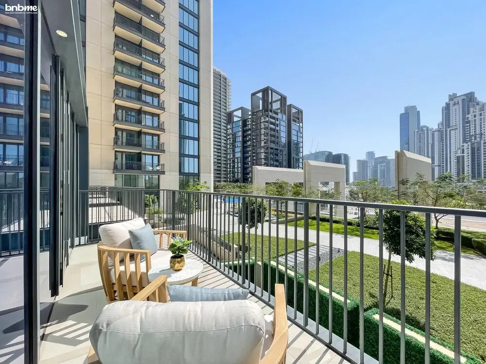 bnbme | Boulevard Heights | 3 + Maids