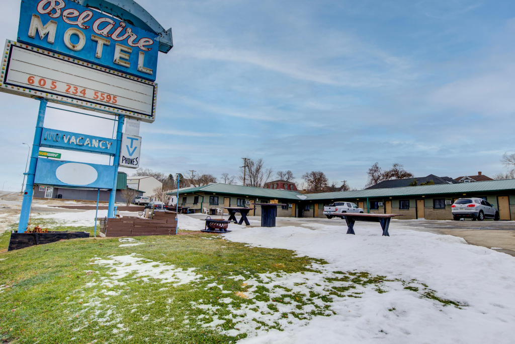 Bel Aire Motel Chamberlain Near Missouri River I 90