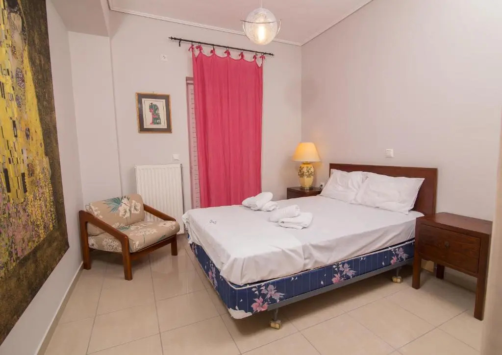 Kalamata Suites Marina