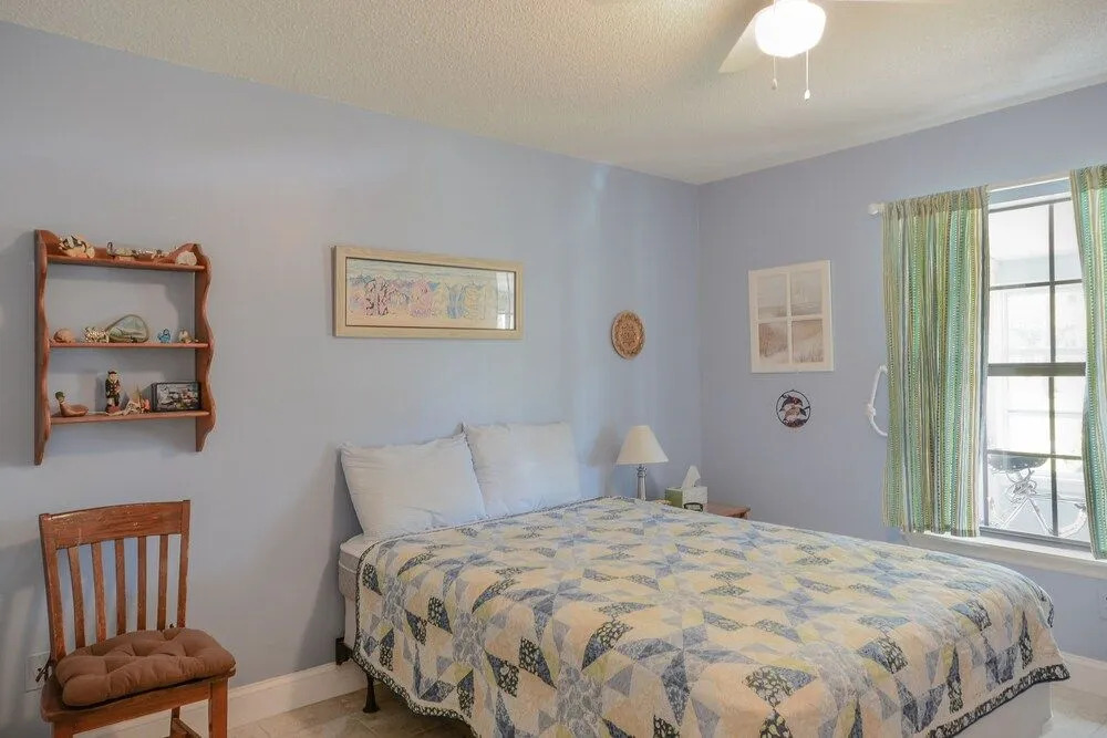 1152F - Fairvilla by RedAwning