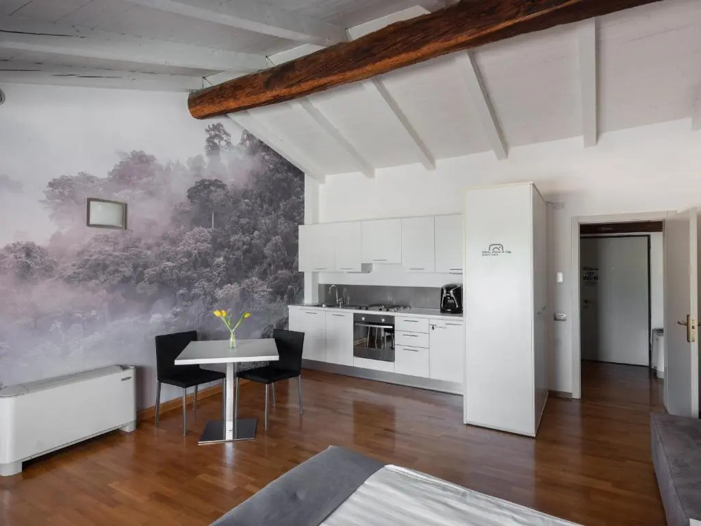 HEART OF TRENTO apartments