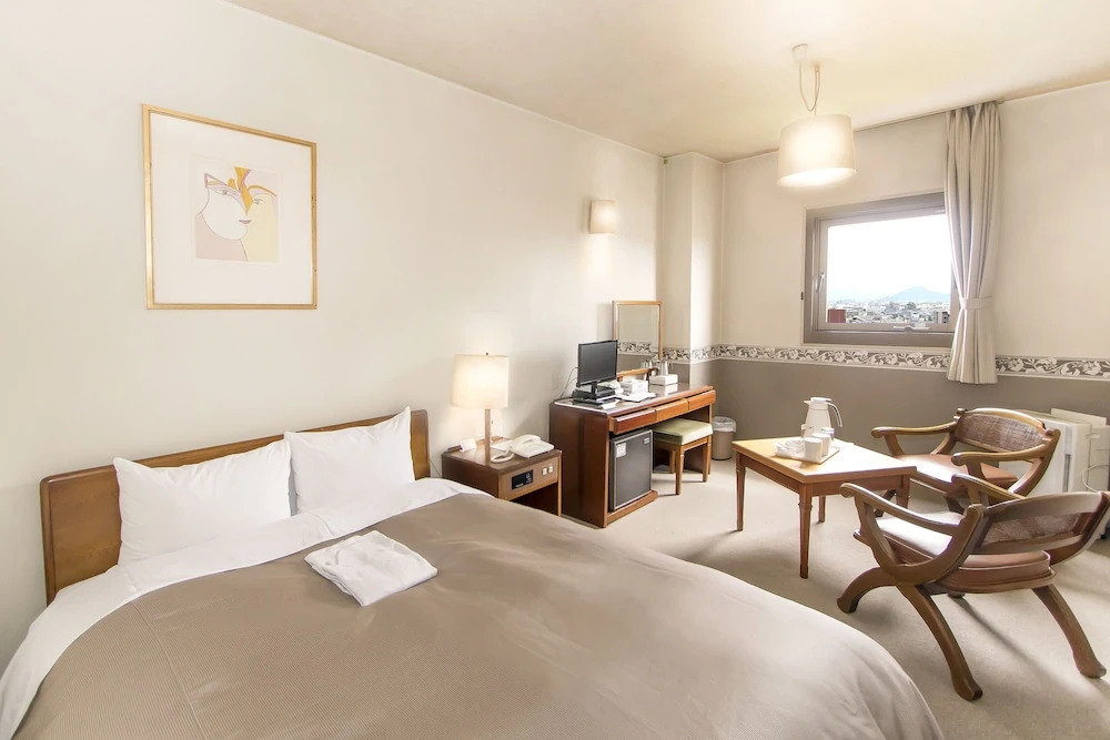 Mishima Plaza Hotel