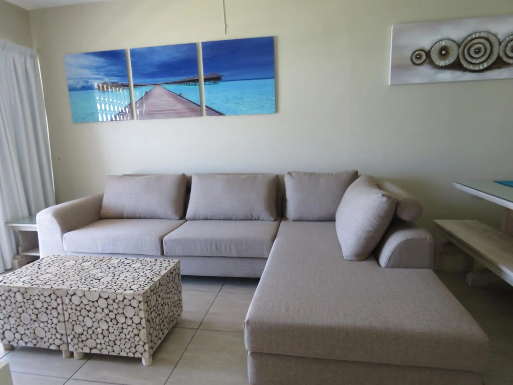 2 Bronze Beach Umhlanga