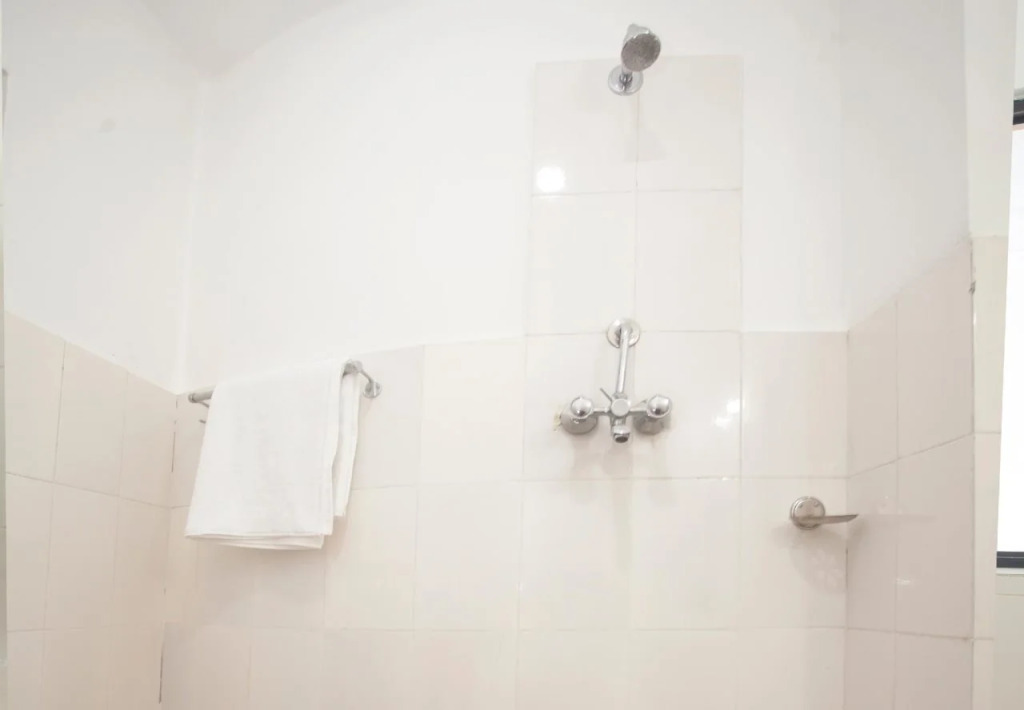 Hotel Kusum Kohinoore By OYO Rooms