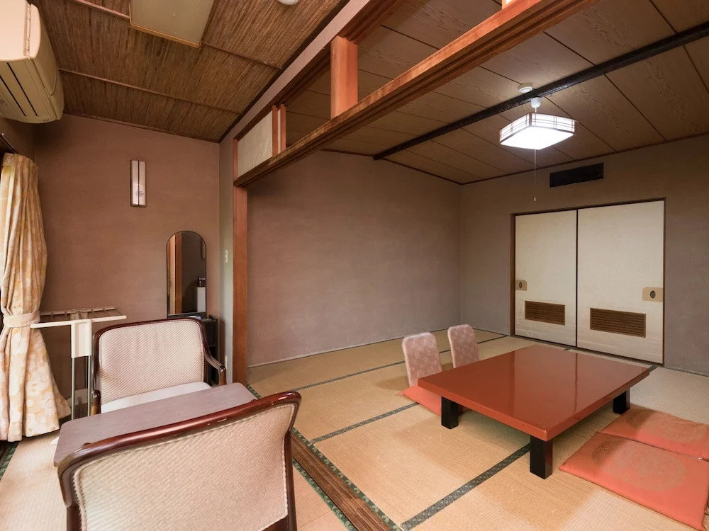 Oyo Ryokan Kikusui