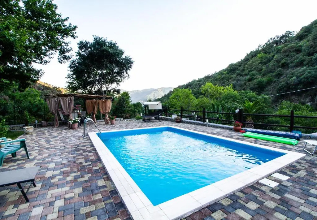 Le Muse Country House - Gole Alcantara