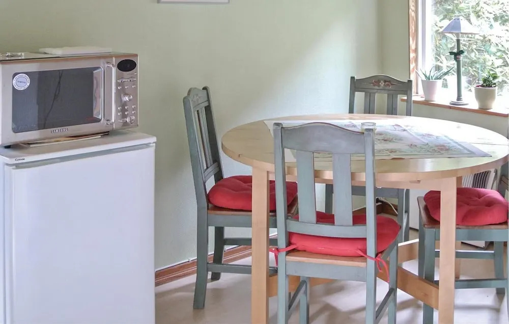 One-Bedroom Holiday Home In Tomelilla