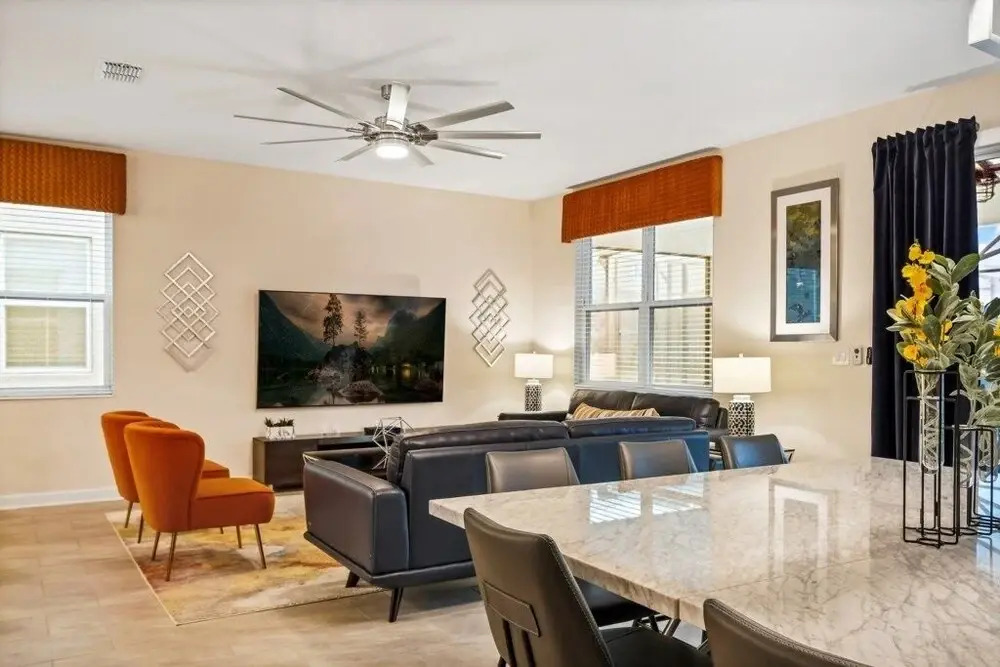Storey Lake - 9 Bedroom Home With Pool - 1679st 9 Home by Redawning
