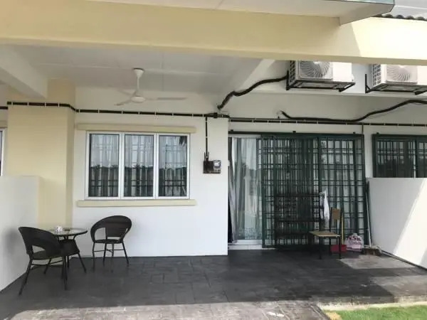 Homestay at KLIA