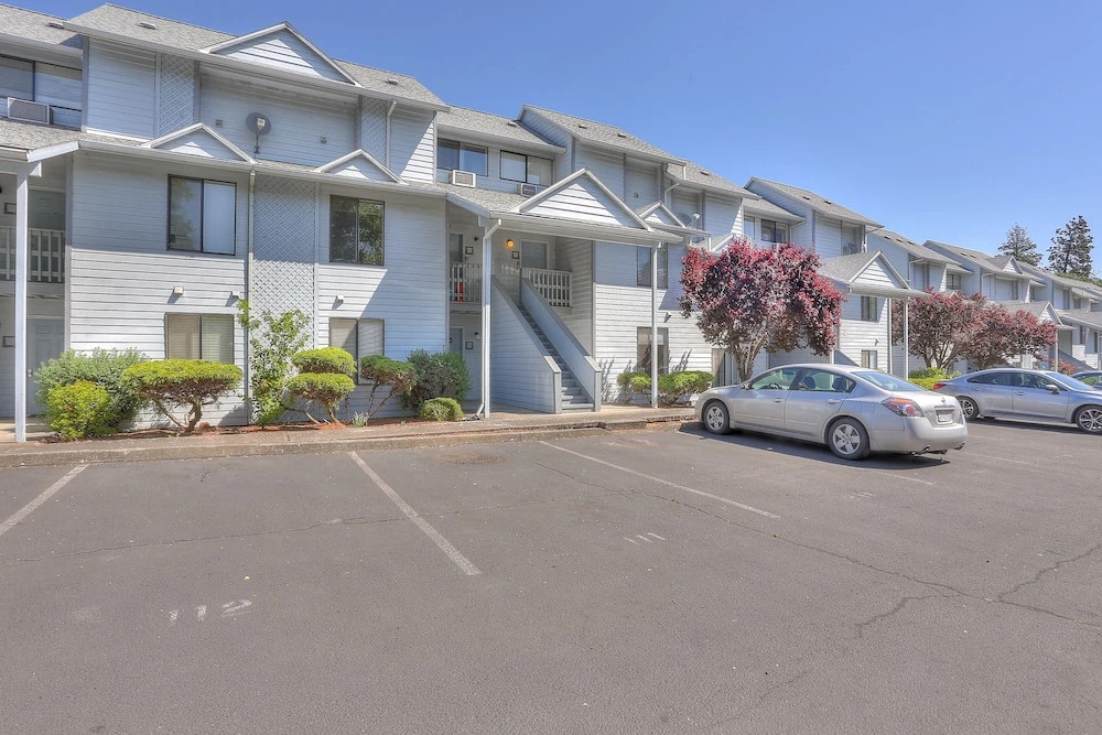 Toro Bravo Condo 5 Minutes Drive to World Class Kitting and Windsurfing Beaches by RedAwning
