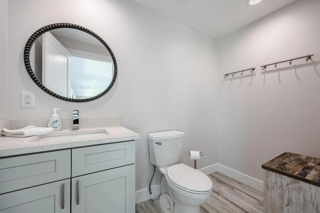 Good Vibes and Tan Lines! Private Beach with Heated Pool - Villa Good Times, Fort Myers Beach
