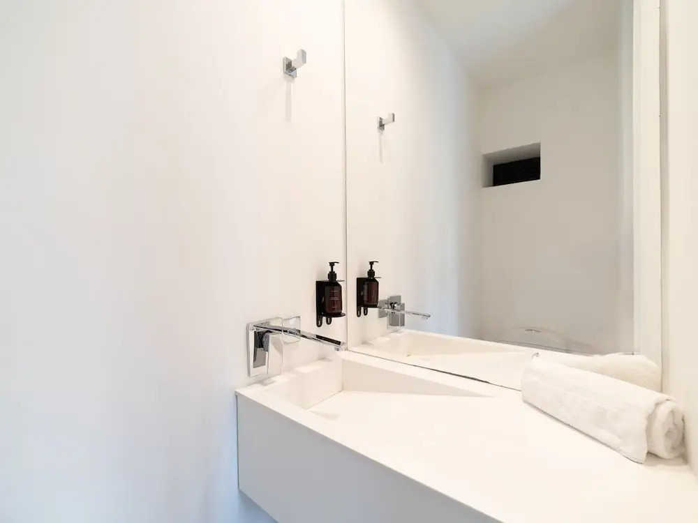 w Captivating 1BR in El Poblado