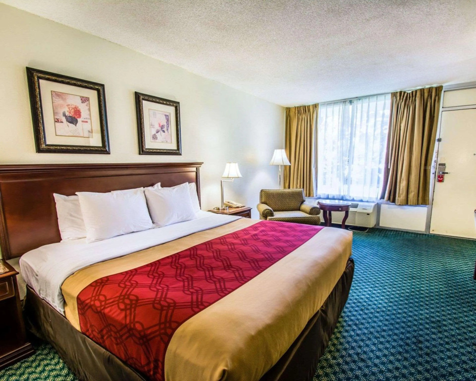 ISLAND HOTEL of Space Coast