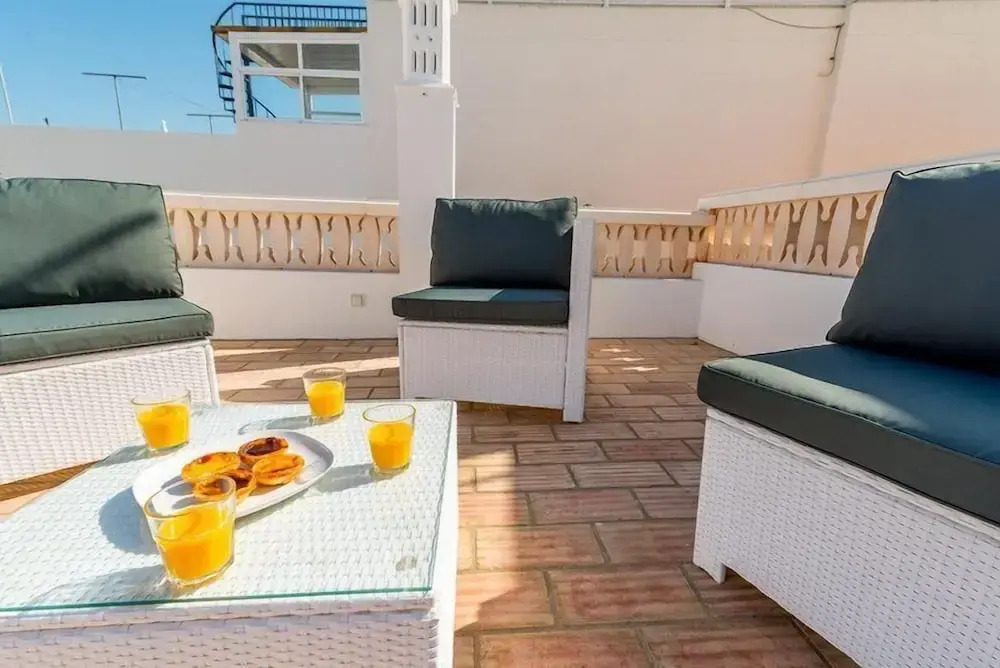 Cozy Fuseta Townhouse With Terrace & Roof Solarium, 5min to Beach