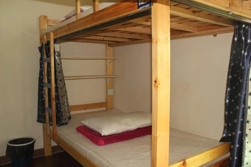 Dunpa Beibao Hostel
