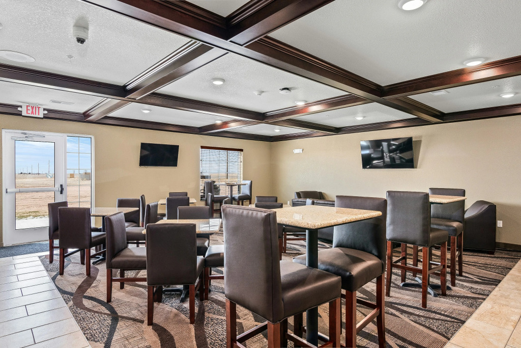 Cobblestone Inn & Suites - Yuma